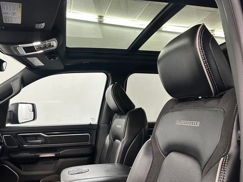 Used 2023 RAM 1500 Laramie image 13