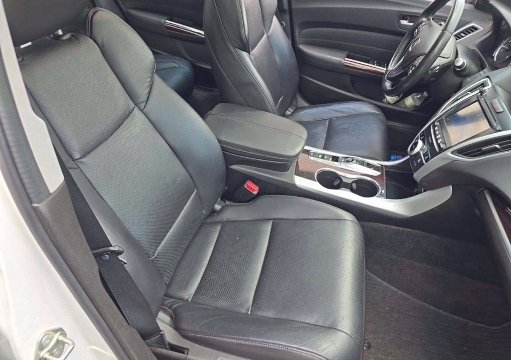 Used 2015 Acura TLX w/ Technology Package AWD/4WD image 9