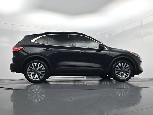 Used 2020 Ford Escape Titanium AWD/4WD image 47