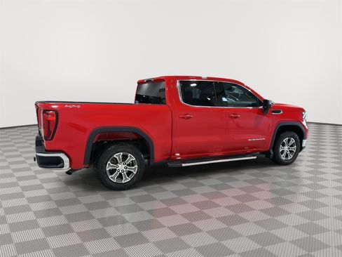 Used 2022 GMC Sierra 1500 SLE image 6