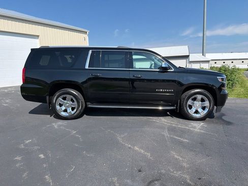 Used 2020 Chevrolet Suburban Premier w/ Max Trailering Package AWD/4WD image 3