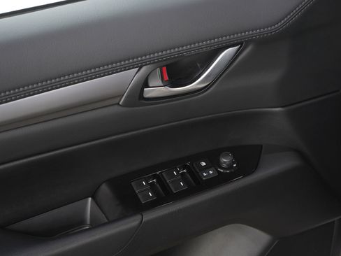 Used 2025 MAZDA CX-5 AWD 2.5 S w/ Preferred Package image 22