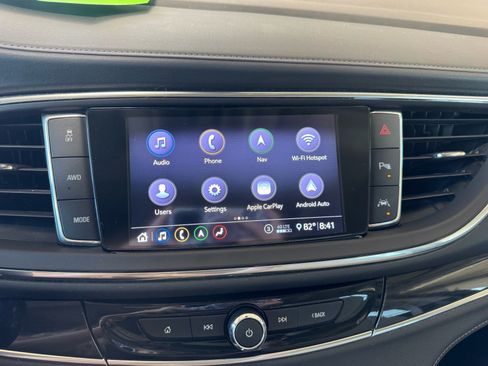 Used 2020 Buick Enclave Premium w/ Sun and Sites Package AWD/4WD image 25