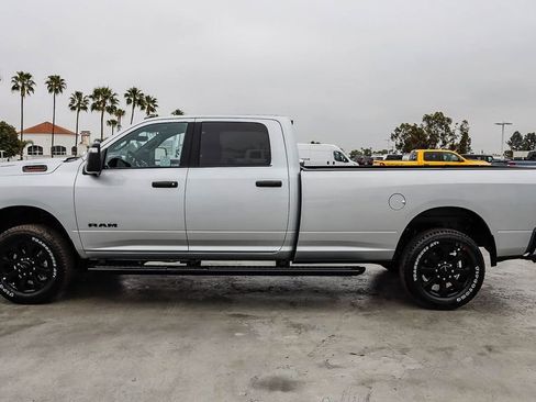 New 2026 RAM 3500 Big Horn AWD/4WD image 14