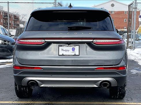 Used 2022 Lincoln Corsair AWD w/ Premium Package image 3