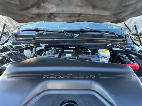 Used 2024 RAM 3500 Big Horn image 29