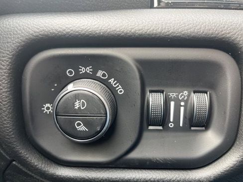 New 2026 RAM 1500 Laramie image 28