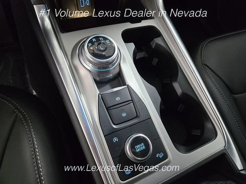 Used 2024 Ford Explorer Limited w/ Limited Technology Package AWD/4WD image 39