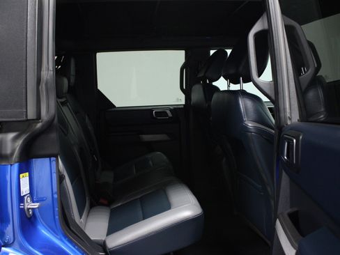 Used 2023 Ford Bronco Outer Banks image 15