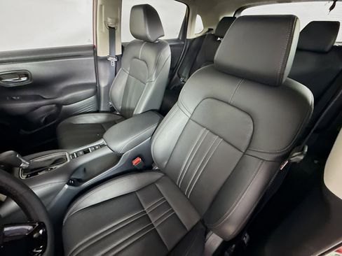 Certified 2024 Honda HR-V EX-L image 25