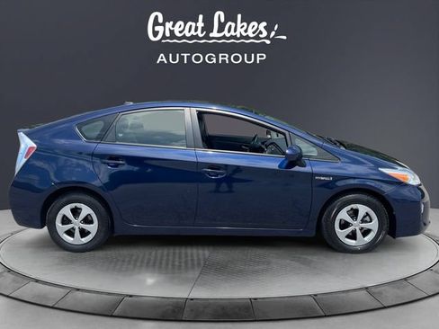 Used 2015 Toyota Prius Four FWD image 6