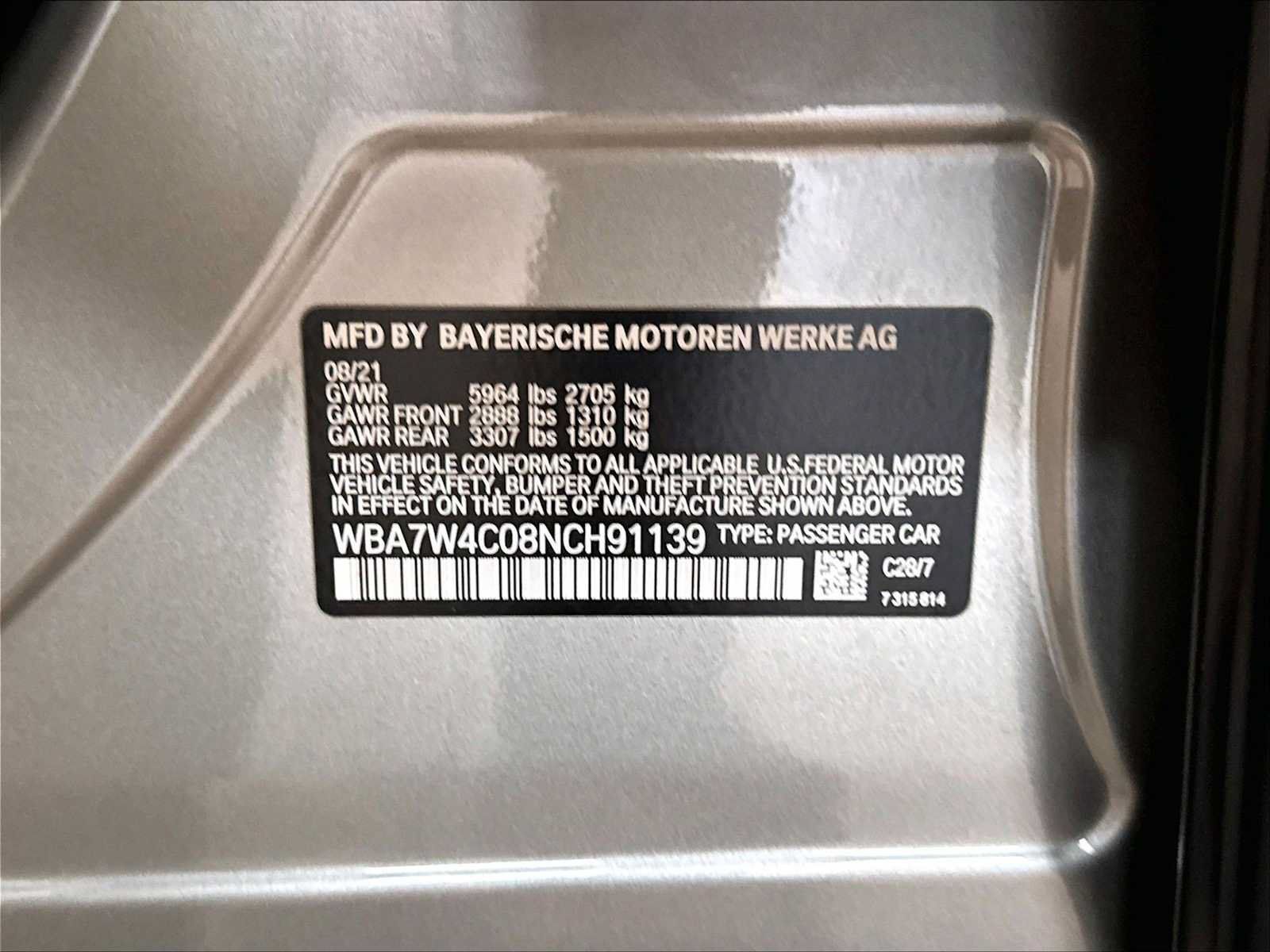 Used 2022 BMW 745e xDrive w/ M Sport Package AWD/4WD image 36