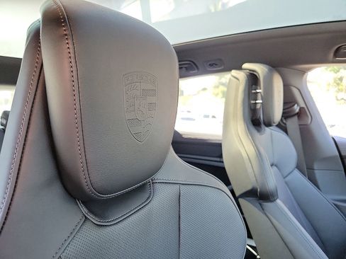 New 2025 Porsche Taycan 4S AWD/4WD image 26