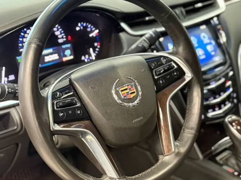 Used 2015 Cadillac XTS Luxury AWD/4WD image 24