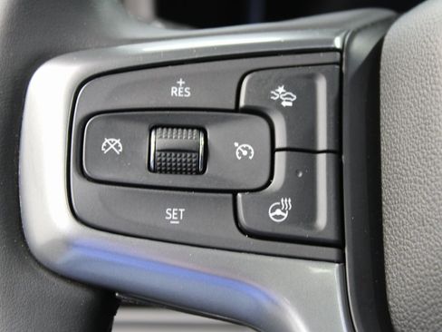 Used 2023 Chevrolet Suburban Premier image 51