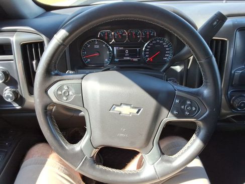 Used 2019 Chevrolet Silverado 1500 LT AWD/4WD image 24