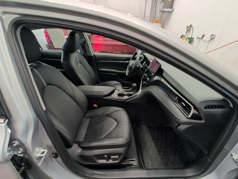 Used 2024 Toyota Camry XSE image 17