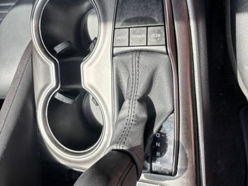 Used 2023 Toyota Camry SE FWD image 24