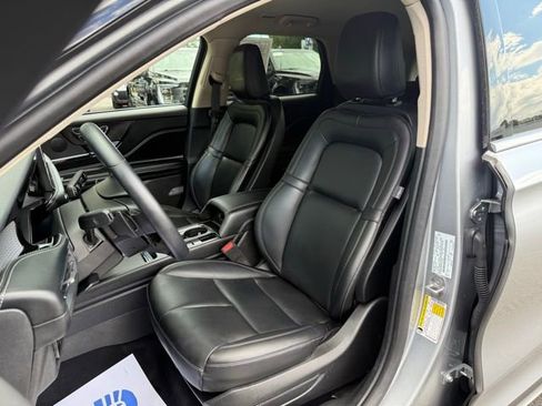 Used 2023 Lincoln Corsair Standard image 14