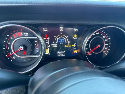 Used 2022 Jeep Wrangler Unlimited Rubicon w/ Steel Bumper Group AWD/4WD image 20