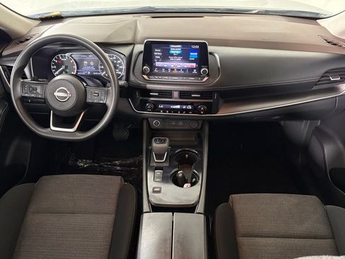 Used 2023 Nissan Rogue SV FWD image 31