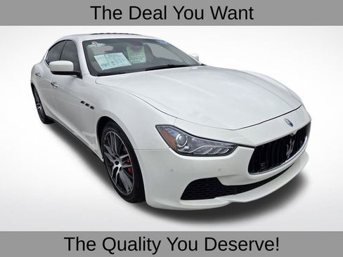 Used 2015 Maserati Ghibli S Q4 image 1
