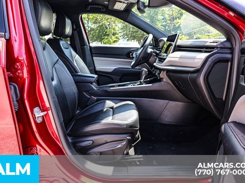 Used 2025 Jeep Compass Limited AWD/4WD image 21