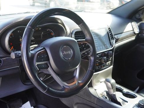 Used 2021 Jeep Grand Cherokee Overland image 20