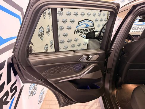 Used 2022 BMW X5 M Competition image 28