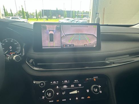 Used 2026 INFINITI QX60 Luxe w/ Cargo Package AWD/4WD image 31