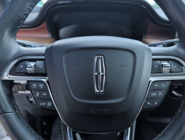 Used 2022 Lincoln Nautilus Reserve w/ Equipment Group 202A AWD/4WD image 16