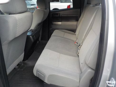 Used 2011 Toyota Tundra 4x4 Double Cab w/ TRD Off-Road Pkg image 11