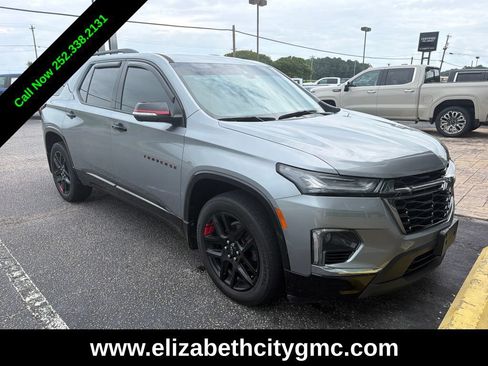 Used 2023 Chevrolet Traverse Premier w/ Redline Edition FWD image 5
