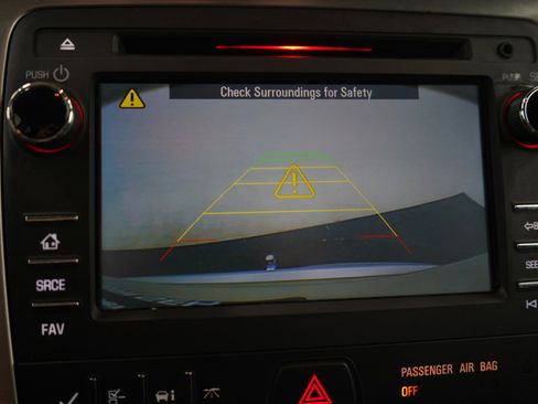 Used 2014 GMC Acadia SLT image 32