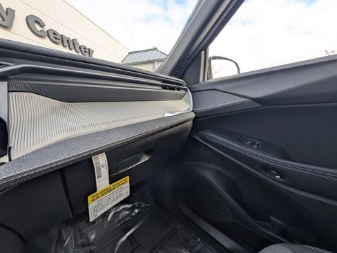 New 2026 Jeep Cherokee Laredo image 30