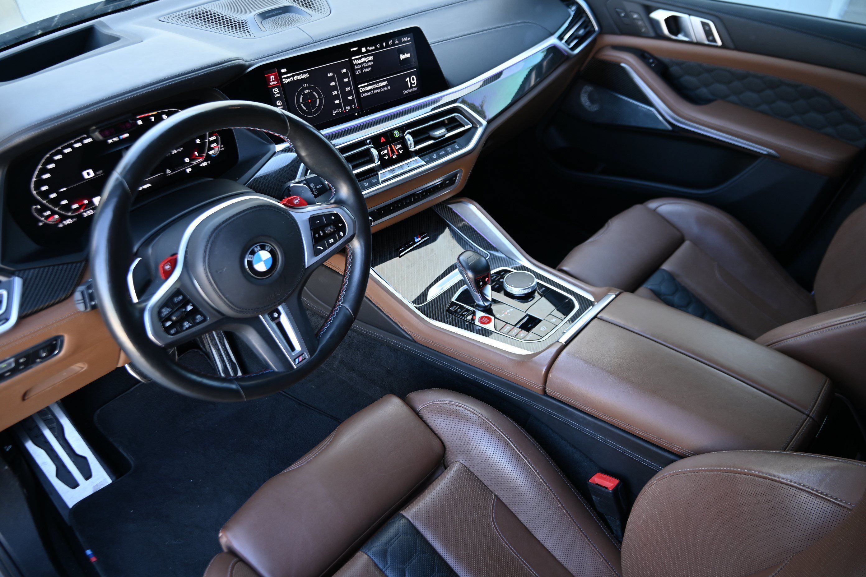 Used 2020 BMW X5 M Competition AWD/4WD image 12