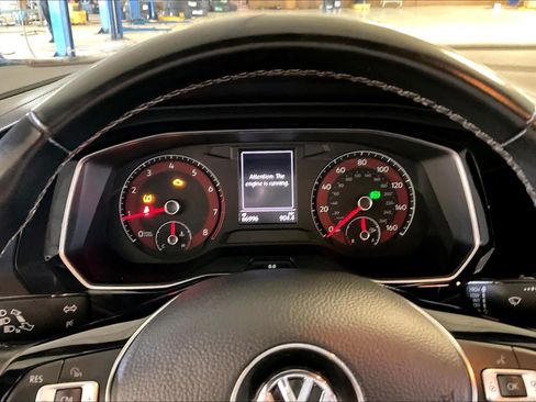 Used 2019 Volkswagen Jetta R-Line FWD image 23