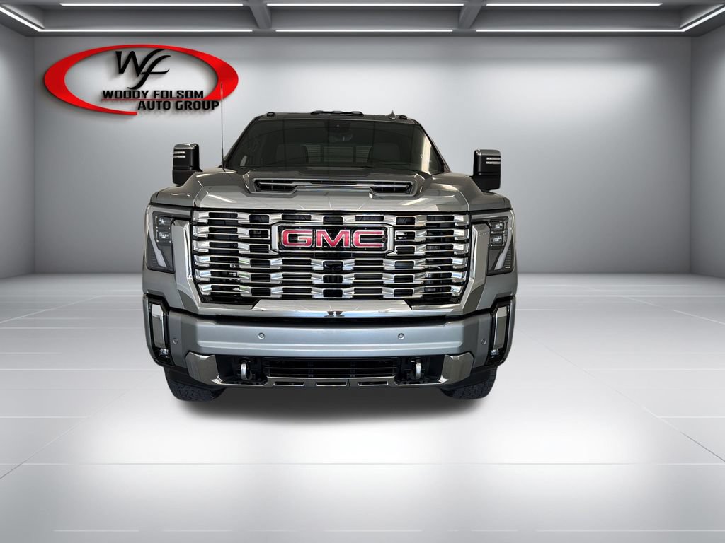 New 2026 GMC Sierra 3500 Denali w/ Denali Reserve Package AWD/4WD image 2