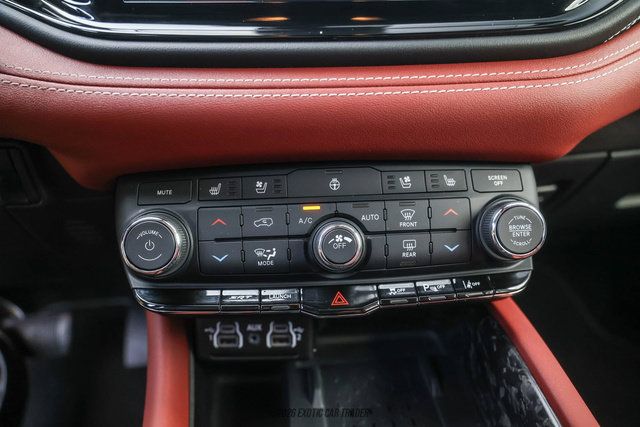 Used 2026 Dodge Durango SRT Hellcat w/ Premium Group AWD/4WD image 23