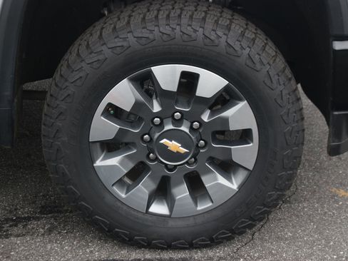 Used 2022 Chevrolet Silverado 2500 Custom w/ Custom Convenience Package image 35