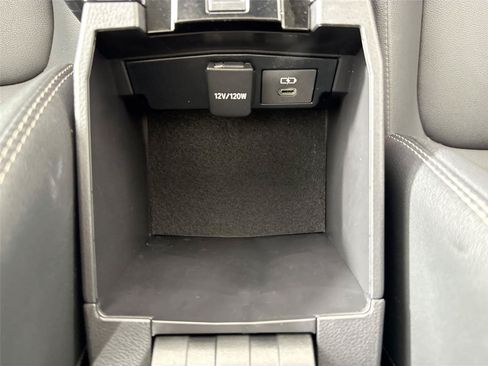 Certified 2025 Toyota Corolla Cross XLE w/ Convenience Package AWD/4WD image 35