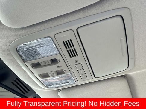 Used 2019 Honda CR-V Touring image 32