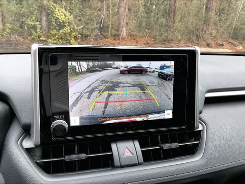 Certified 2024 Toyota RAV4 LE image 25