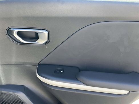 New 2025 Kia K4 GT-Line image 16