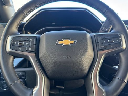 Used 2025 Chevrolet Silverado 2500 LT w/ Convenience Package AWD/4WD image 34