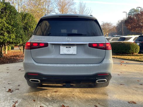 Certified 2024 Mercedes-Benz GLS 580 4MATIC image 7