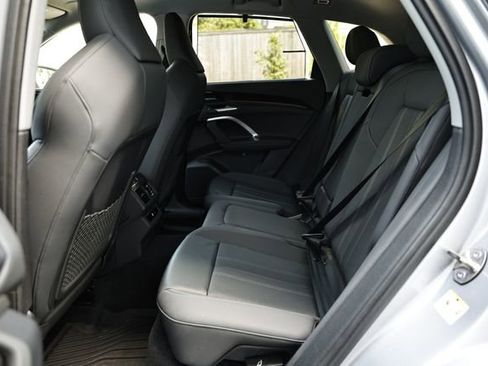 Certified 2025 Audi Q5 Premium Plus w/ Premium Plus image 26