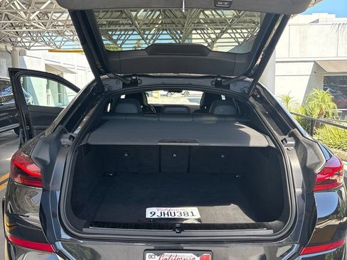 Used 2024 BMW X6 xDrive40i w/ Executive Package AWD/4WD image 9