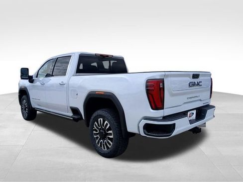 New 2026 GMC Sierra 2500 Denali Ultimate image 3