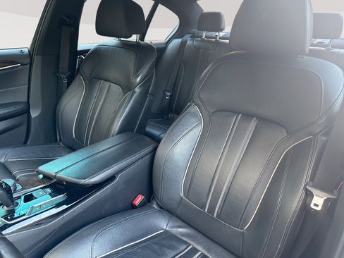 Used 2018 BMW 540i xDrive w/ M Sport Package AWD/4WD image 13